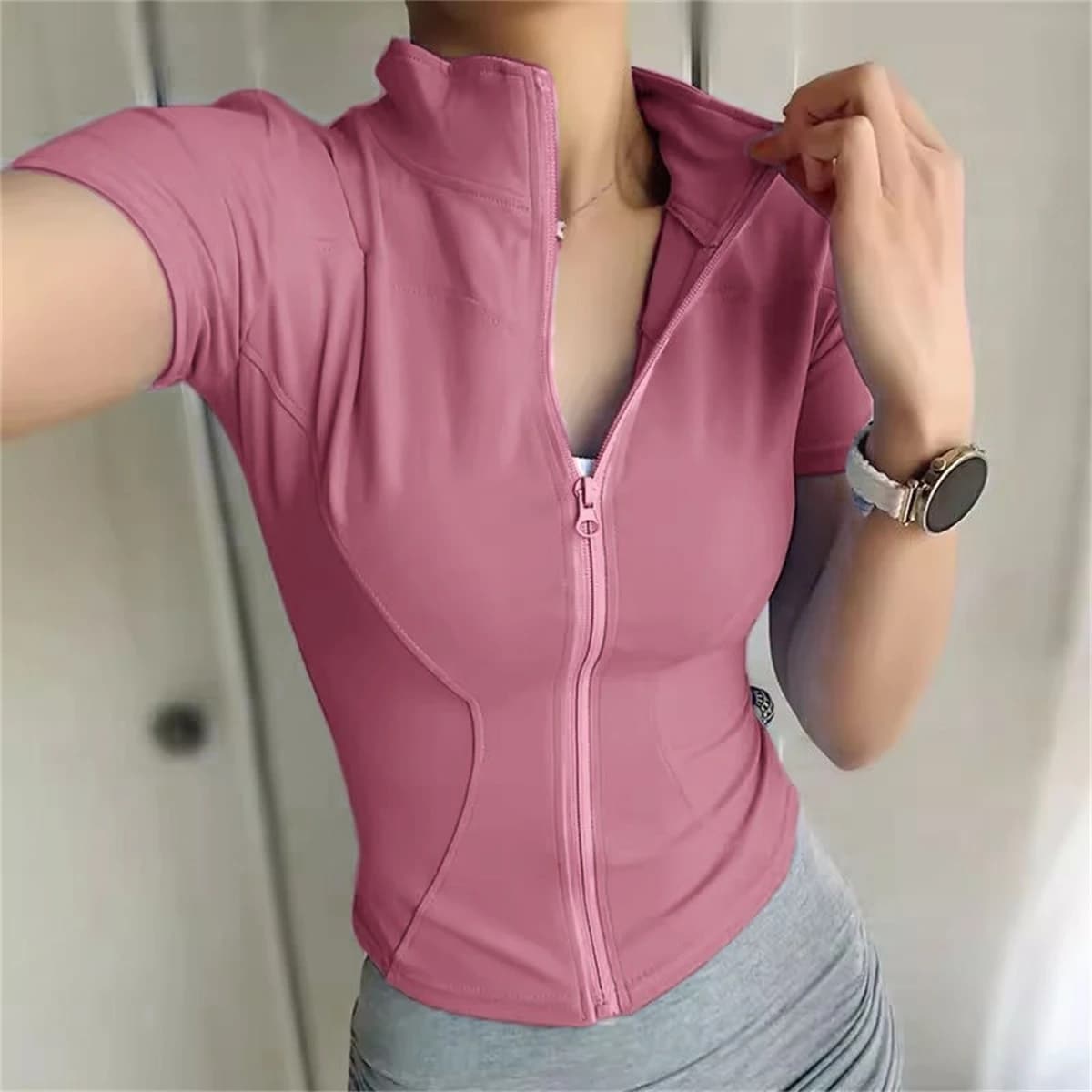 Women's Summer Slimming Training Tops Stand Collar Zipper Short Sleeve Solid Sports Wear Yoga Running Gym Coats Casual Clothes