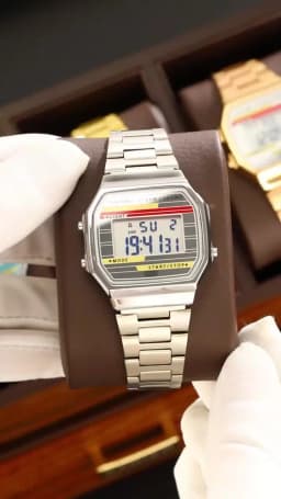 SKMEI 2514 New Men's Digital Watch Retro Square Gold Case Stainless Steel Strap Stopwatch Alarm Clock Classic Watch Reloj Hombre