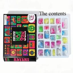 Internet celebrity Needoh’s Advent Calendar 2026 – a festive calendar with squeeze toys and holes for fun.