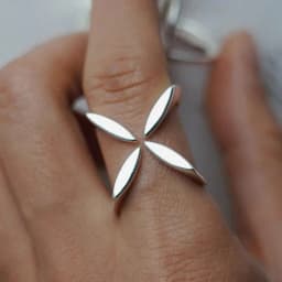 Punk Silver Color Unique Ring for Women Jewelry Finger Adjustable Vintage Cross Flower Ring for Party Birthday Gift