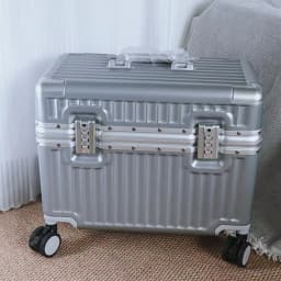 Top Opening Suitcase 18/20 Boarding Carry-on Travel Photographer Rolling Luggage PC Material with Aluminum Alloy Frame TSA Lock