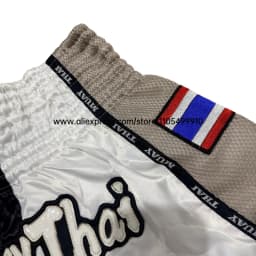Adult Kids MMA Muay Thai Boxing Shorts Elastic Waist Satin Split Color Fight Shorts Mesh Side Thailand Flag Patch for Kickboxing