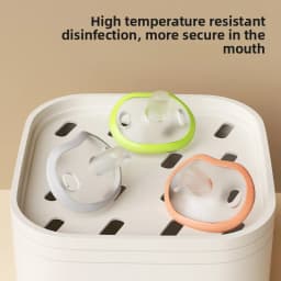Newborn Pacifier Made of Food-grade Soft Silicone, Mimics Mother's Milk, Anti-colic, Easy To Clean, A Must-have for Baby's Sleep