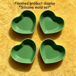 Heart-Shaped Silicone Mold for DIY Gifts and Craft Projects - Perfect for Cement, Epoxy Resin, Plaster, Candle Cup, Storage