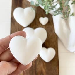 Resin Silicone Mold 5pcs Heart-Shaped Gypsum Candle Ornament Mold Home Desktop Atmosphere Decoration Festival Gift Handicraft