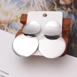 Korean Metal Earrings 2025 For Women Round Geometric Statement Vintage Gold Color Stud Earrings Fashion Jewelry Earring