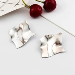 Korean Metal Earrings 2025 For Women Round Geometric Statement Vintage Gold Color Stud Earrings Fashion Jewelry Earring