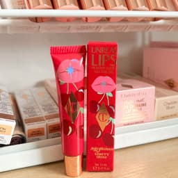 Hot Selling CT Jelly Lip Gloss High-Shine Plumping Hydrating Volumizing Vitamin E for Daily Wear Gloss Balm Natural Lips Cosmeti