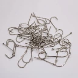 50pcs/Box Barbed High Carbon Steel Fishing Hooks Sea Worm Carp Single Circle Hook Set Fly Fishing Accessories Tackle Fishhook