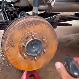 Multifunctional Car Rust Remover Used for Removing Rust Providing Surface Protection on Car Brake Pads Iron Metal Surface 1/3PCS