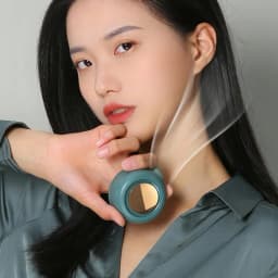 Summer Cooling Fan Clip Portable Buckle Small Fan Mini Waist Hanging Handheld Silent Bladeless Clip Fan New Type Strong Wind