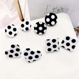 Classic Polka Dot Earring Geometric Round Square Heart Stud Earrings for Women Cute Korean Style Acrylic Earings Fashion Jewelry