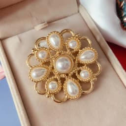 High-end exquisite leaf ring rhinestone brooch corsage collar pin pin jewelry clothing accessories