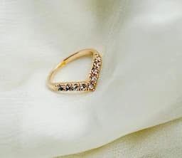 Exquisite V-shaped Unique Design Set Rhinestones Little Finger Ring Tail Ring Wedding Wedding Ring Valentine's Day Gift Female