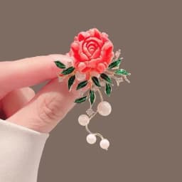 Advanced Luxury 2023 New Tulip Flower brooch Elegant Design Sense Rose White Stone Jewelry