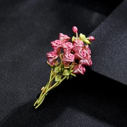 Advanced Luxury 2023 New Tulip Flower brooch Elegant Design Sense Rose White Stone Jewelry