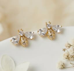 Temperament Cubic Zirconia Insect Bee Stud Earrings for Women Delicate Animal Crystal Earrings Jewelry Brincos Wholesale