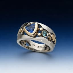 Elegant Women Silver and Gold Color Fashion Ring Hollow Out Inlaid Blue Stone Engagement Rings for Women Wedding Jewelry