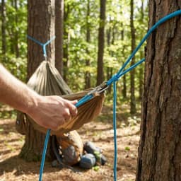 Rope Tying Tool And Tensioner with Roller Tensioner, Heavy-Duty Retractable Buckle with Accessory Rope, Suitable for Camping