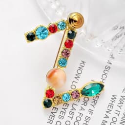 New Arrival English Letter Word Brooch Colorful Rhinestone Crystal Lapel Pins for Women Sweater Suit Brooch Party Jewelry Gifts