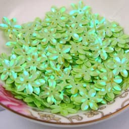 Mixed Color 15mm Flower Shape PVC Loose Sequins Glitter Paillettes for Nail Art Manicure Sewing Wedding Decoration Confetti 10g