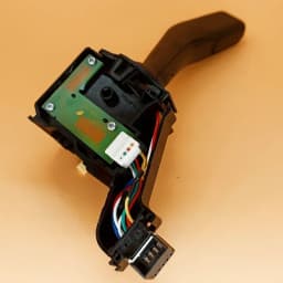 Cruise Control Indicator Switch Turn Signal For VW Jetta Golf 5 6 MK6 GTI MK5 Tiguan Rabbit Octavia Altea 6RA953501AA 1K0953513G