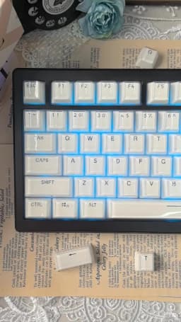 MAIMOOO Translucent Keycaps Jelly Jello Pink 123 Keys Layout White DIY Backlit Crystal Keycaps For Mechanical Keyboard