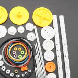 82PCS/Set Plastic Gear Package Kit DIY Gear Assortment Accessories Set for Toy Car Robot Motor Various Gears Axle Belt Bushings