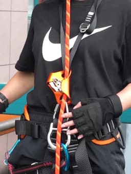 Outdoor Rock Climbing SRT Hand Ascender Device Mountaineer Handle Ascender Left Hand Right Hand Climbing EquipmentRope Tools