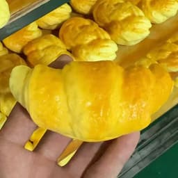 Croissant Squishy Toy Squeeze Toy Slow Rebound Stress Relief Soft Squeeze Anti-Anxiety Toy For Students Office Workers