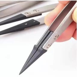 ESD-Safe Precision Tweezers – Anti-Static Tips & Heavy-Duty Metal Construction, Ideal for Electronics & Jewelry Repair