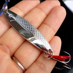 2PCS/Lot 6cm 10g Metal Spinner Spoon Fishing Lure Hard Baits Sequins Noise Paillette Artificial Bait with Treble Hook
