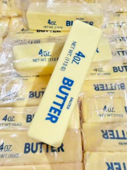 Slow Rebound Butter Scented Stress Relief Toy - Sensory Desktop Anxiety Relief Toy, Valentine's Day/Birthday/Party Gift