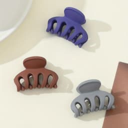 3pcs Matte Hair Claw Clip Simple Style Shark Claw Clips Solid Color Hair Claw Elegant Hair Clips For Women
