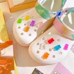 Hot Sale DIY Bear Designer Shoes Charms Set Fit Children Decorations For Hole Shoes Ornaments Women Accessories Pins Wholesale