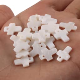12x10x2 mm Natural Mother of Pearl White Cross Shapes Shell Beads Charms Bracelet Pendant For DIY Jewelry Making Accessories