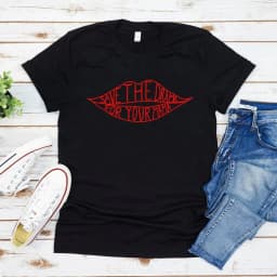 Save The Drama for Your Mama T Shirt Friends Tv Show Rachel Green T-Shirt Unisex Graphic Tees Tops Mothers Day Gift