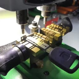 HON66 Keys Duplicating Fixture Clamps For HONDA Key Blank Cutting Machine Accessories Cutter Machine Parts