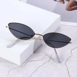2021 Cute Sexy Cat Eye Sunglasses Luxury Metal Frame New Small Gold Red Vintage Fashion Cateye Sun Glasses Lady UV400 Eyewear
