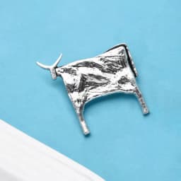 Wuli&baby Vintage Cattle Brooches For Women Unisex Animal New Year Brooch Jewelry Accessories