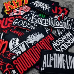 ROCK BAND Iron On Patches Cloth Mend Decorate Clothes Apparel Sewing Decoration Applique Badges Heavy Metal MUSIC