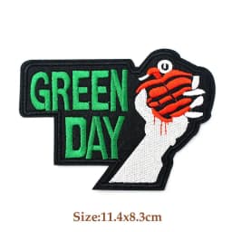 ROCK BAND Iron On Patches Cloth Mend Decorate Clothes Apparel Sewing Decoration Applique Badges Heavy Metal MUSIC