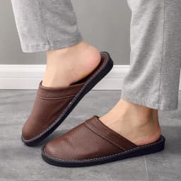 Couples Simple Leather Slippers Men Home Spring Shoes 2021 Trend Flat Precision Stitching Man slippers Indoor Leather Shoes