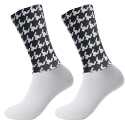 New Anti Slip Seamless Cycling Socks Integral Moulding High-tech Bike Sock Compression Bicycle Outdoor Running Sport Socks
