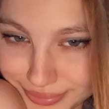 Л***а