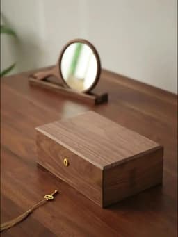 Solid Wood Jewelry Box Walnut Ring Earring Storage Display Boxes Luxury Women's Bracelet Jewelry Packaging Box with Lock