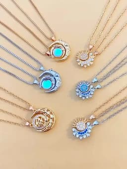 2pcs Set Retro Hollowed Magnetically Attract Sun Moon Heart Crystal Pendant Couple Necklaces for Women Men Friend Jewellery Gift