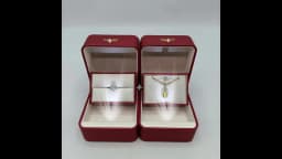 Custom LOGO PU Leather LED Jewelry Box Creative Deer Buckle Proposal Ring Pendant Case Paired Ring Jewelry Packaging Box Gift