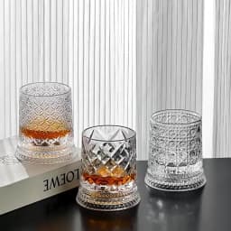 2PCS Whiskey Glasses Rotating Whisky Glass With Glass Base 360 Rotate Degrees Crystal Rum Glass For Cocktail Party Drinking Gift