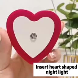 Night Light Plug In 220V Dusk Sensor Heart Shape for Stairs, Bedrooms, Kitchens, Freestanding Wall Mount Light Sensor Control